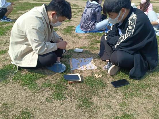 说明: C:\Users\Administrator\Desktop\象棋比赛照片\象棋比赛照片\微信图片_20220403085449.jpg